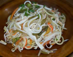 Stir-fried noodles with chives garlic
