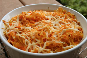 Carrot macaroni and cheese