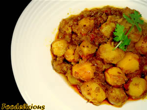 Tangy baby potatoes in Onion cilantro curry