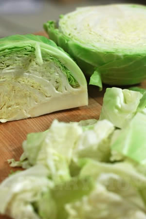 Vietnamese Boiled Cabbage