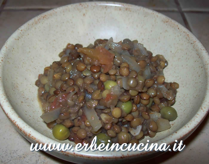 Ethiopian-style legumes soup